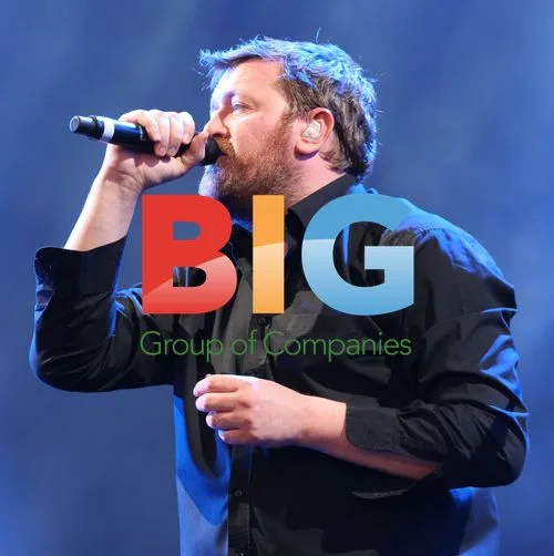 Elbow Performing at Reading Festival