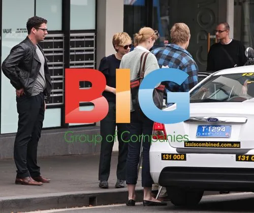 Carey Mulligan Shopping, Lunch in Sydney