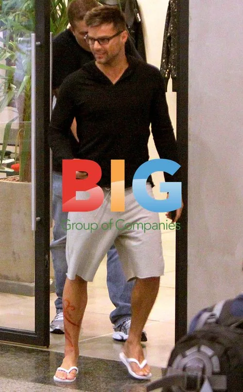 Ricky Martin Shops in Rio with Leg Tattoo