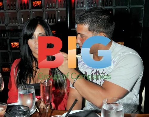 Snooki and Jionni Have Dinner with Dad