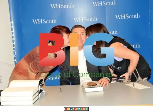 Lee Evans Book Signing in Glasgow