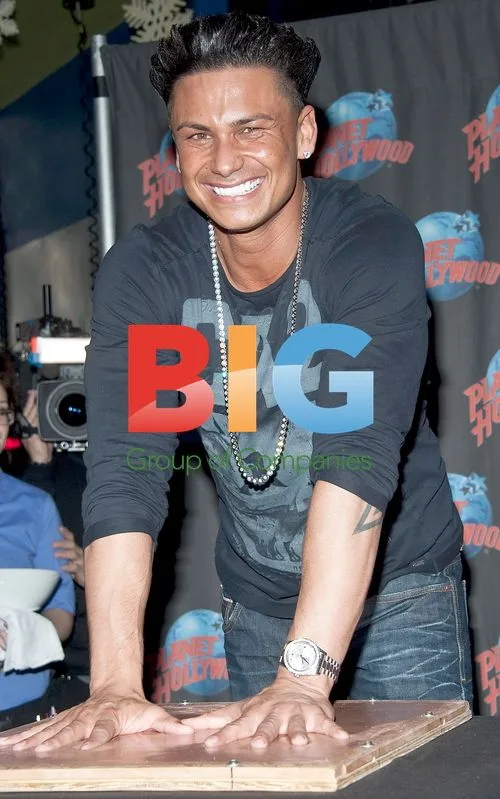 Pauly D Promotes 'Jersey Shore' at Planet Hollywood