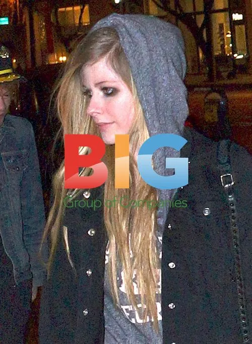 Avril Lavigne and ex-husband Deryck Whibley catch up in LA