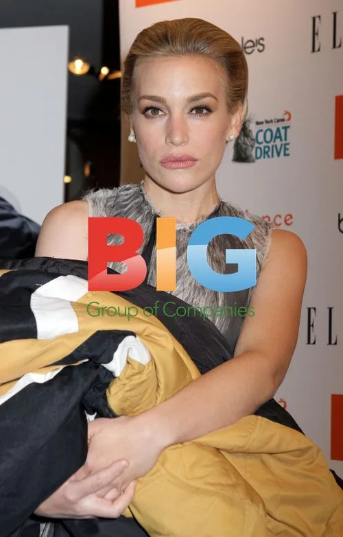Piper Perabo at New York Cares Coat Drive