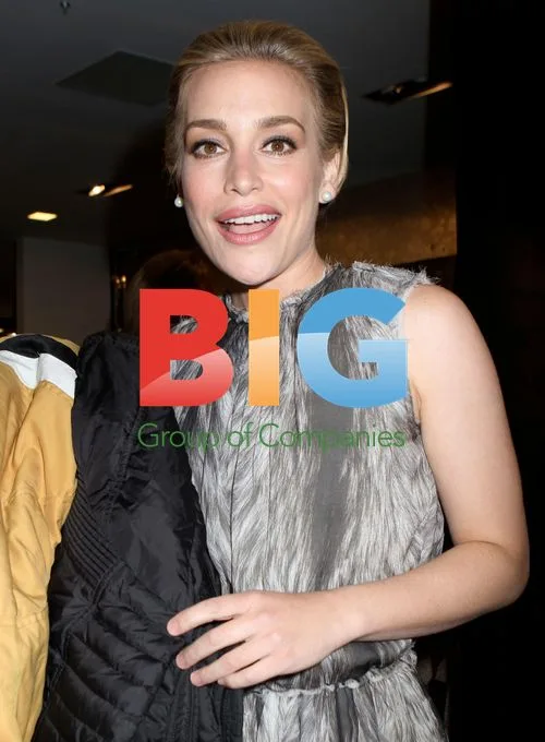 Piper Perabo at New York Cares Coat Drive