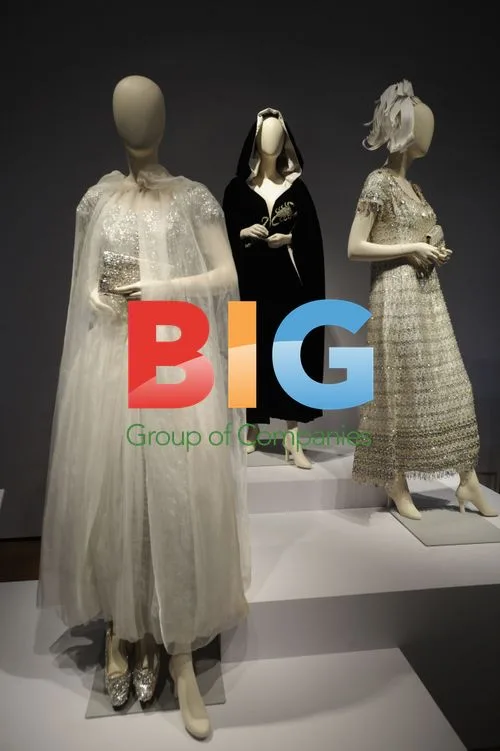 Elizabeth Taylor's Personal Items Up for Auction