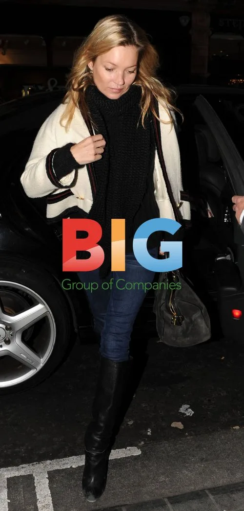 Kate Moss Arrives at London Clinic and Restaurant