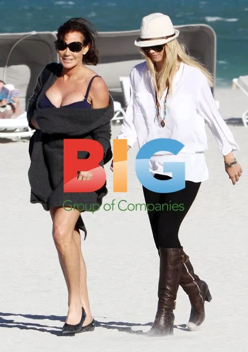 Elin Nordegren at Miami Beach