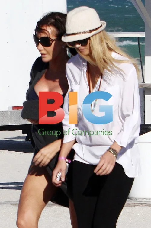 Elin Nordegren at Miami Beach