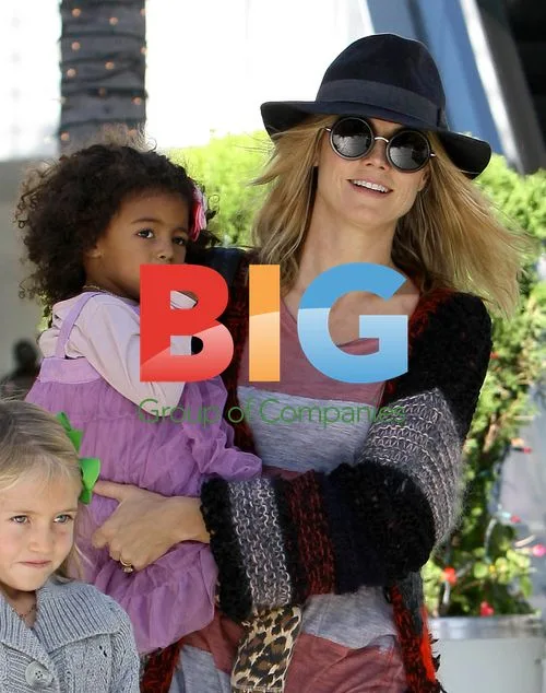 Heidi Klum and Daughters Shopping in Brentwood