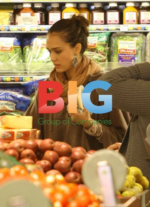 Jessica Alba and Family Out in Beverly Hills