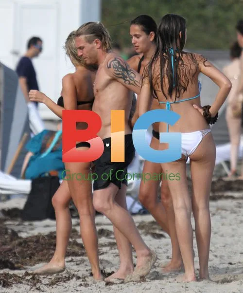 Andriy Voronin's Beach Day in Miami