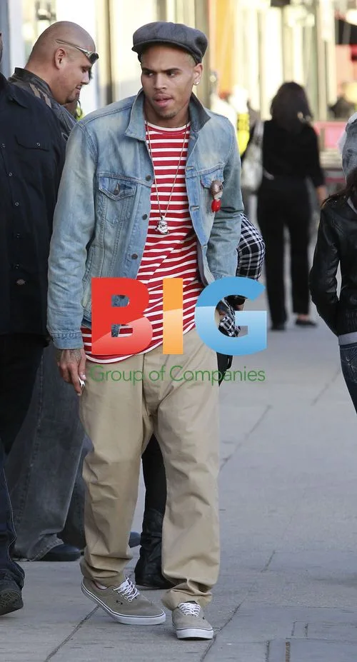 Chris Brown and Karrueche Tran Shopping