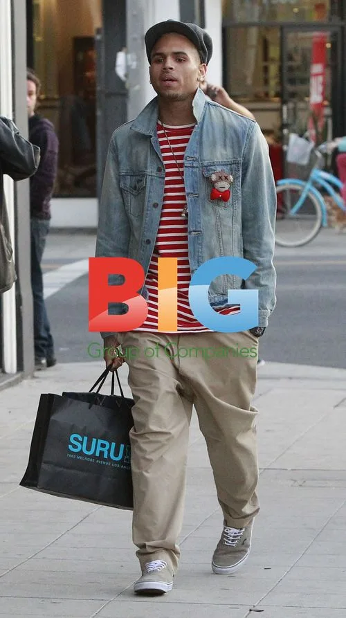 Chris Brown and Karrueche Tran Shopping in LA