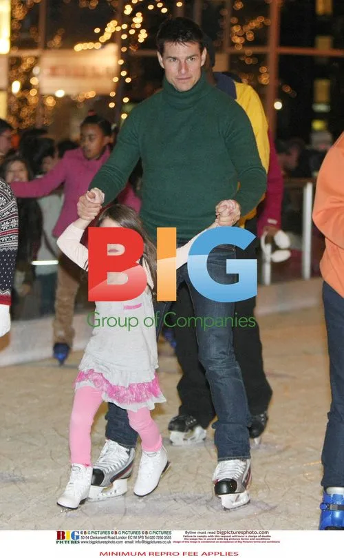 Tom Cruise and Katie Holmes with Daughter Suri