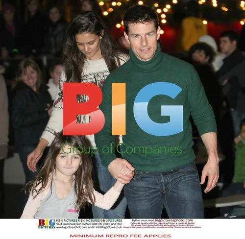 Tom Cruise and Katie Holmes with Daughter Suri