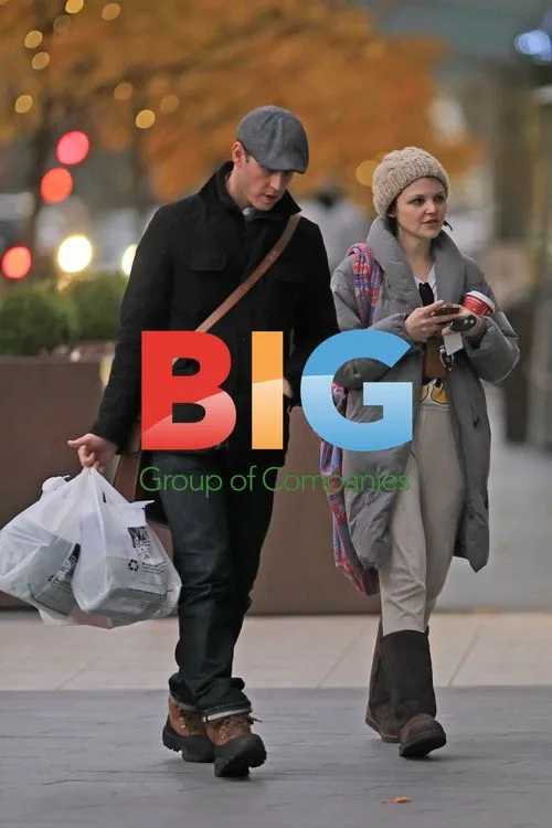 Ginnifer Goodwin and Josh Dallas grocery shopping in Vancouver