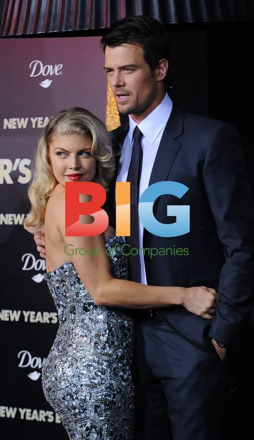 Josh Duhamel and Fergie at NY Eve Premiere