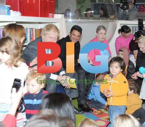 Peter Andre and Boris Johnson Launch 'Love Libraries'