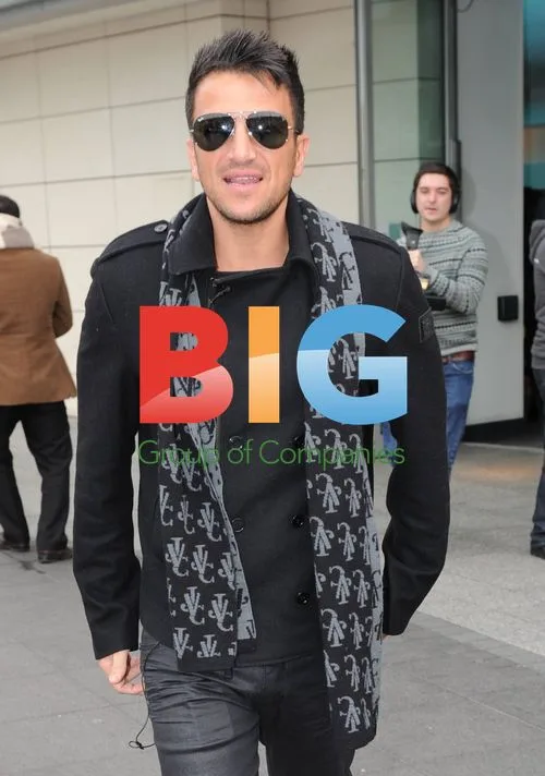 Peter Andre and Boris Johnson Promote Library Scheme