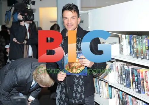 Peter Andre and Boris Johnson Launch 'Love Libraries' Scheme