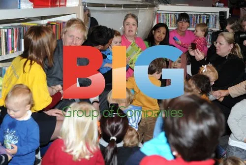 Peter Andre and Boris Johnson Launch 'Love Libraries'