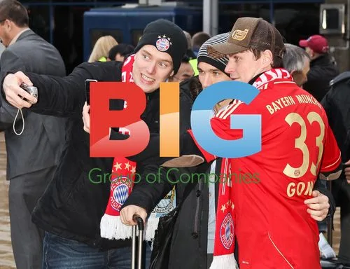 Bayern Munich players arrive in Manchester