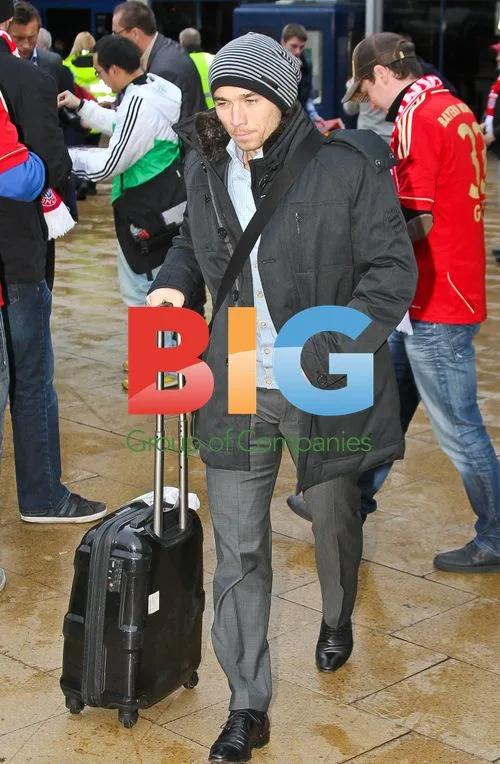 Bayern Munich players arrive in Manchester