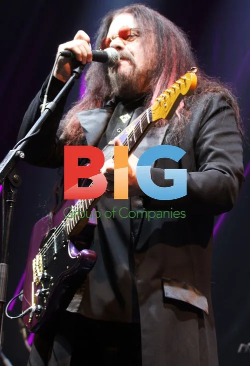 Roy Wood supports Status Quo at QuoFestive 2011
