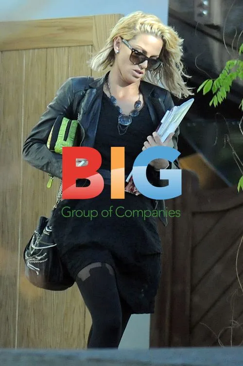 Sarah Harding Spotted After Alleged Engagement Calloff