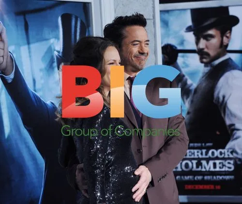 Robert Downey Jr and Susan Downey Jr at Sherlock Holmes Premiere