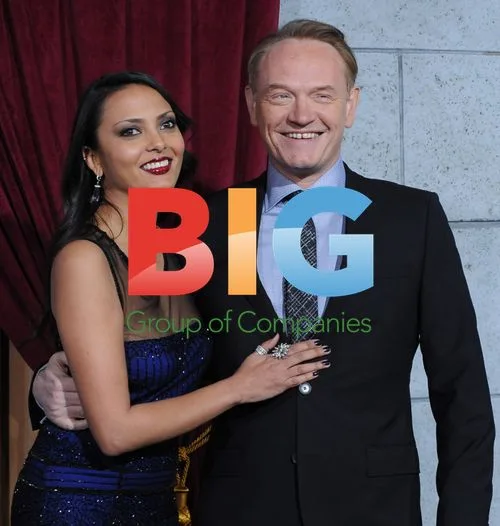 Jared Harris and Allegra Riggio at 'Sherlock Holmes' Premiere