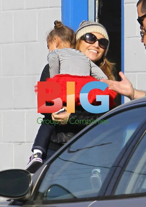Jennifer Lopez and Casper Smart out in LA