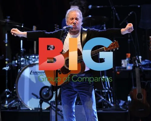Paul Simon Performs at Hard Rock Live