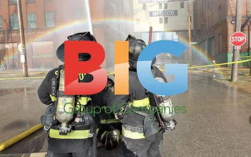 Firefighters tackle large vacant building blaze in St Louis