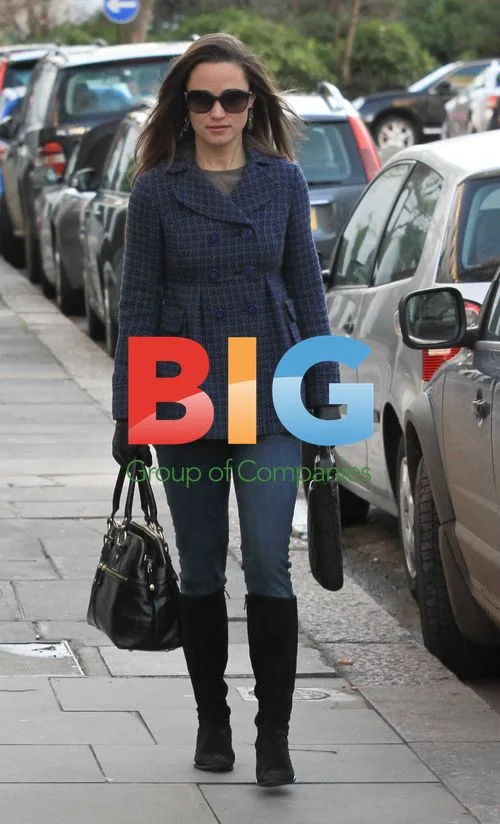 Pippa Middleton Walking in London