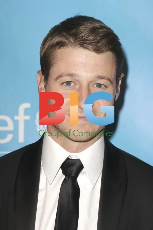 Ben McKenzie at 2011 UNICEF Ball