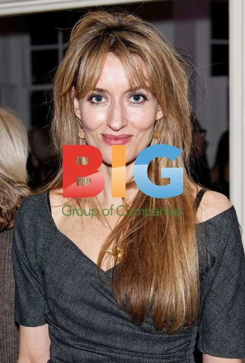 Natascha McElhone at Facing The World Christmas Art Gala