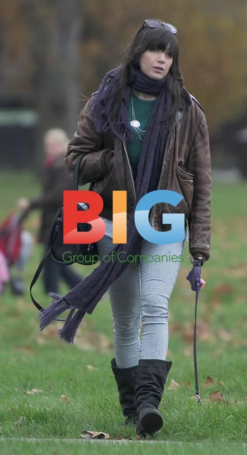 Daisy Lowe Walking Dog in Primrose Park
