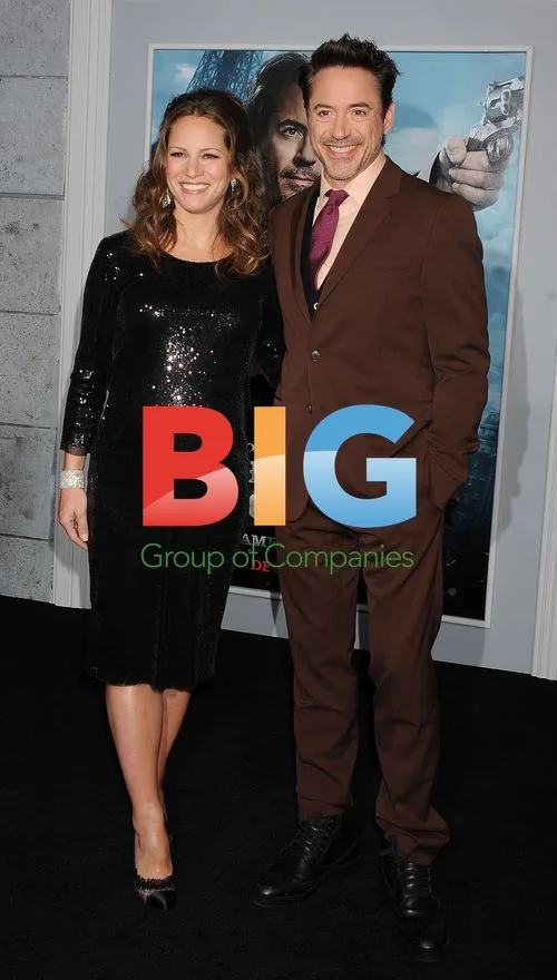 Robert Downey Jr. and Susan Downey at 'Sherlock Holmes' Premiere