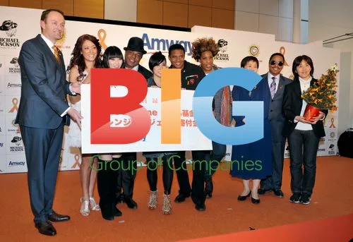 Jackson Family at Press Conference in Tokyo