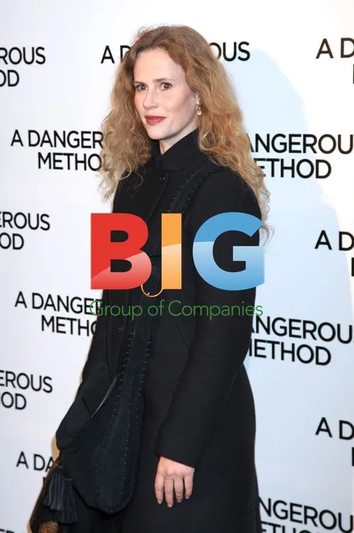 Stars arrive for "A Dangerous Method" premiere