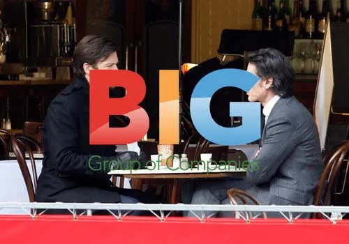 Olivia Wilde, Jason Bateman and Billy Crudup on 'The Longest Week' set