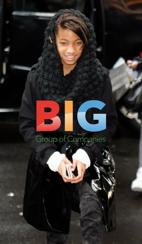 Willow Smith Spotted in Midtown Manhattan