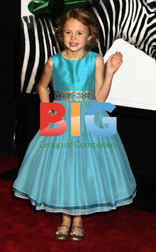 Maggie Elizabeth Jones at 'We Bought a Zoo' Premiere