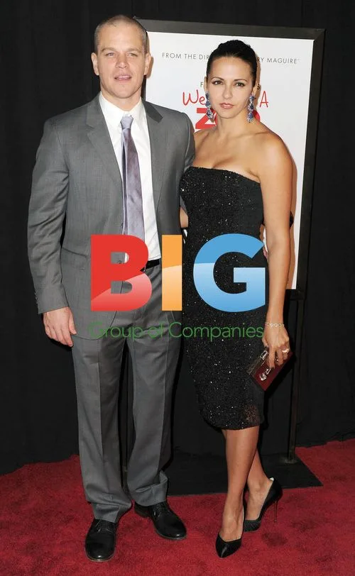 Matt Damon & Luciana Barroso at 'We Bought a Zoo' Premiere