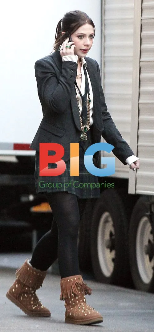 Michelle Trachtenberg on Gossip Girl Set