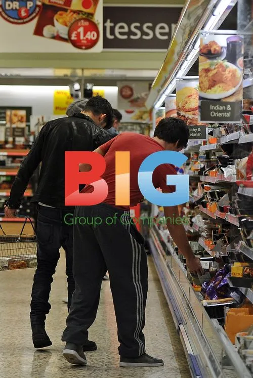 One Direction Members Shopping