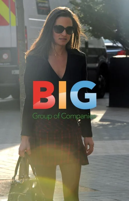 Pippa Middleton Spotted in London