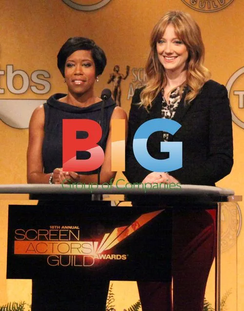 Regina King and Judy Greer presenting SAG Awards